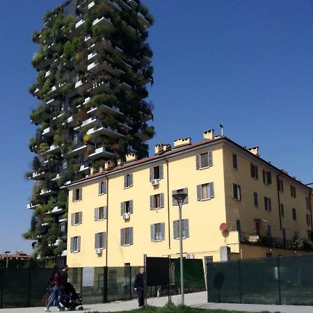 King'S House Bosco Verticale Unicredit Tower Gaeaulenti Mailand Exterior foto