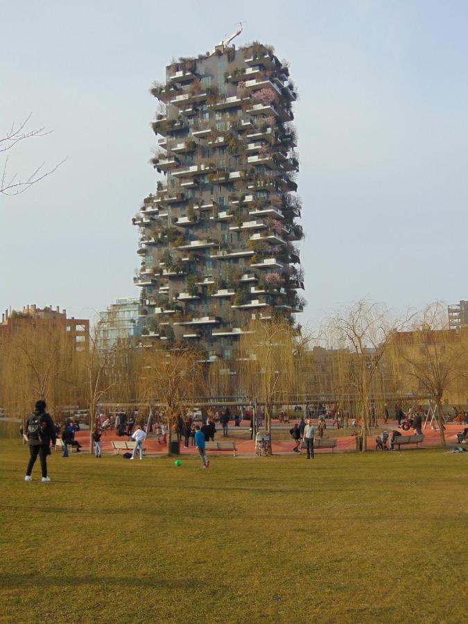 King'S House Bosco Verticale Unicredit Tower Gaeaulenti Mailand Exterior foto